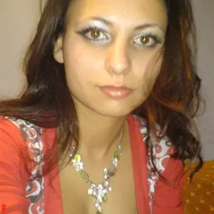 Катерина из Орлова, мне 23, познакомлюсь для виртуального секса
