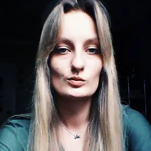 Елизавета из Калязина, ищу на сайте виртуальный секс