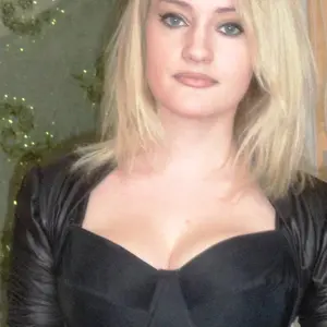 Тамара из Зеленокумска, ищу на сайте виртуальный секс