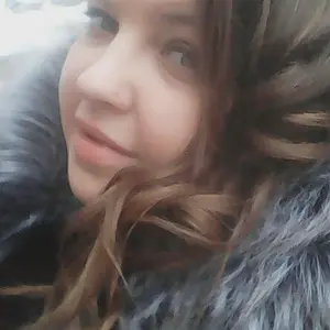 Elena из Щелково и ищу парня для регулярного секса
