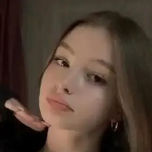 Диана из Мензелинска, мне 18, познакомлюсь для без обязательств