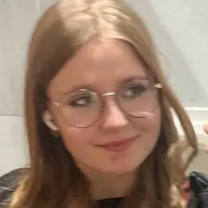 Я Viiii, 27, знакомлюсь для постоянных отношений в Москве