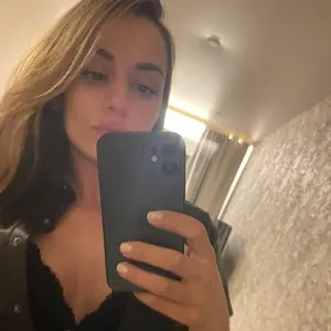 Я Liza Gray, 31, из Тулы, ищу знакомство для секса на одну ночь
