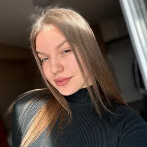 Я Крістіна, 19, из Одессы, ищу знакомство для регулярного секса