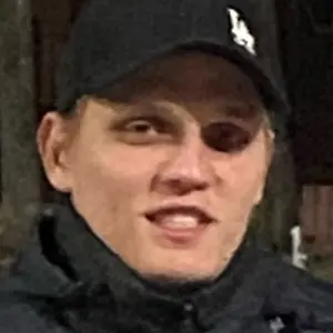 Я Климентий, 26, из Гомеля, ищу знакомство для на одну ночь