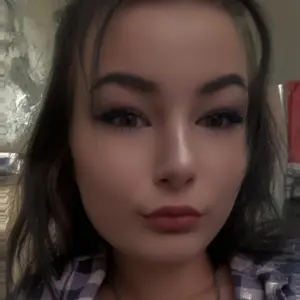 Настя из Казани, ищу на сайте вирта