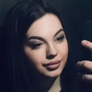 Полина из Донецка, ищу на сайте вирта