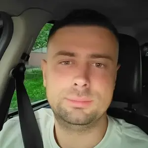 Я Alexsandr, 32, из Гомеля, ищу знакомство для приятного времяпровождения
