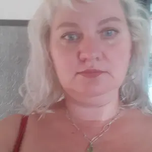 Женщина ищет мужчину в Томске » Объявления знакомств для секса 🔥 SexKod (18+)