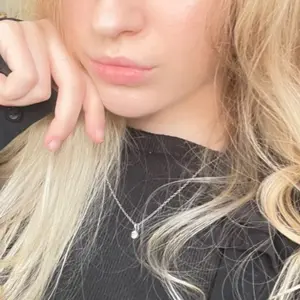 Я Anny, 26, из Москвы, ищу знакомство для на одну ночь