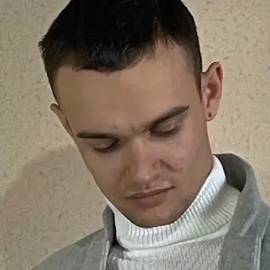 Я Алексей, 28, знакомлюсь для без обязательств в Санкт-Петербурге