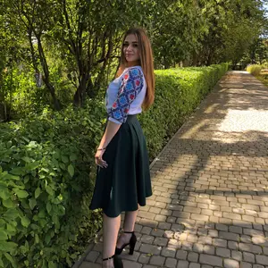 Я Віка, 23, знакомлюсь для регулярного секса в Украинской