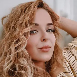 Я Валерия, 23, из Одессы, ищу знакомство для дружбы