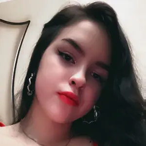 Я Алёна, 18, из Москвы, ищу знакомство для вирта