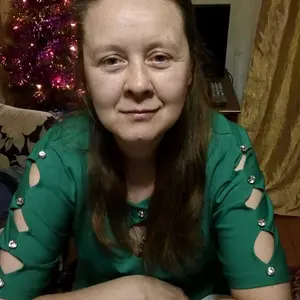 Ирина из Мариинска, мне 40, познакомлюсь для секса на одну ночь