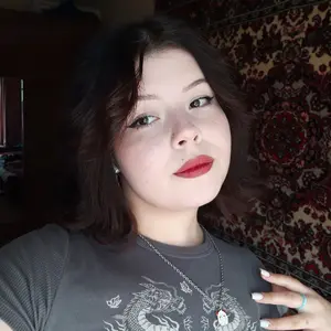 Я Ксения, 18, из Ессентуков, ищу знакомство для секса на одну ночь