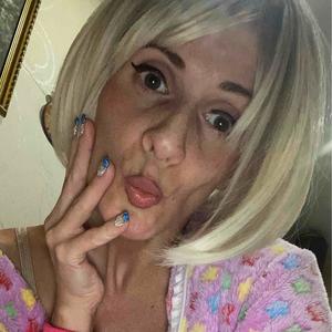Lily из Москвы, ищу на сайте приятное времяпровождение