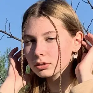 Я Марта, 21, из Витебска, ищу знакомство для дружбы