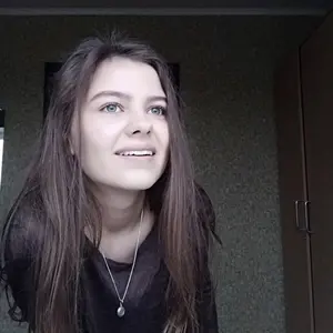 Я Alina, 20, из Чернигова, ищу знакомство для секса на одну ночь