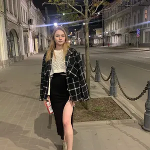 Я Алена, 19, знакомлюсь для приятного времяпровождения в Москве