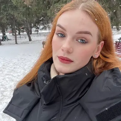 Анастасия из Омска, мне 19, познакомлюсь для секса на одну ночь