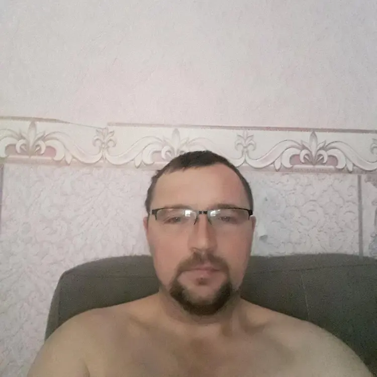 Сергей из Железногорска, ищу на сайте секс на одну ночь