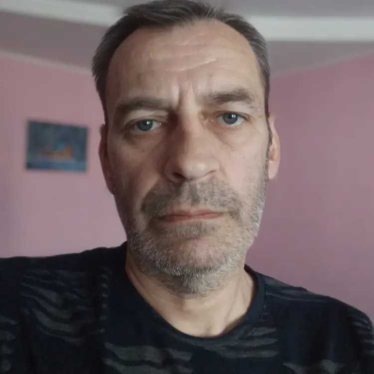 Я Александр, 53, знакомлюсь для секса на одну ночь в Владимире