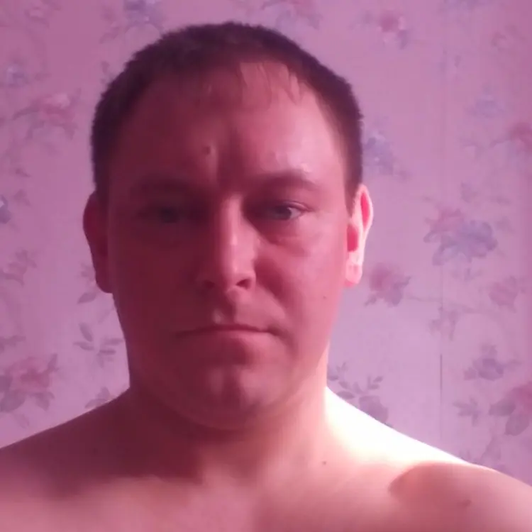 Я Дмитрий, 39, из Алдана, ищу знакомство для регулярного секса