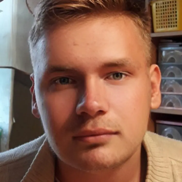 Я Иван, 22, знакомлюсь для регулярного секса в Дзержинске