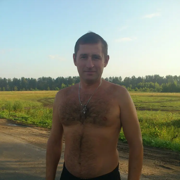Я Василий, 52, знакомлюсь для регулярного секса в Бежецке