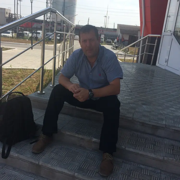 Я Олег, 45, знакомлюсь для постоянных отношений в Комсомольске-на-Амуре