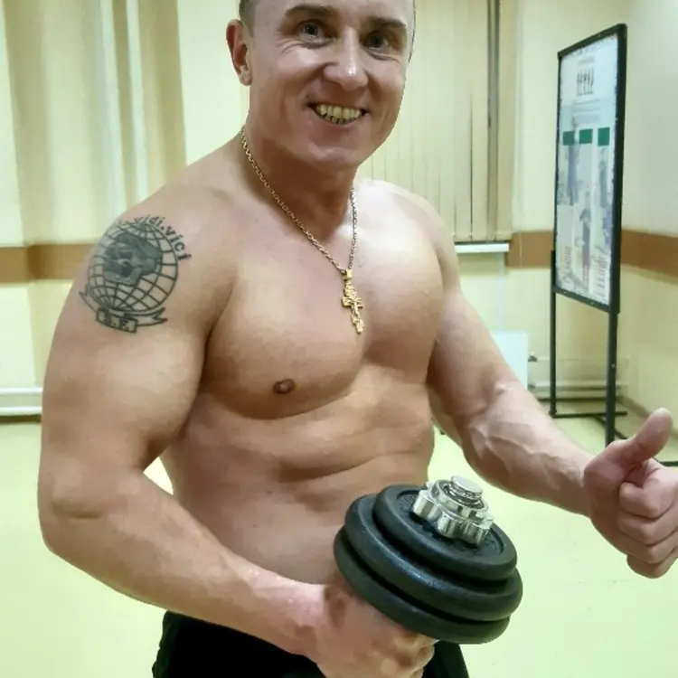Я Андрей, 44, из Калининграда, ищу знакомство для регулярного секса