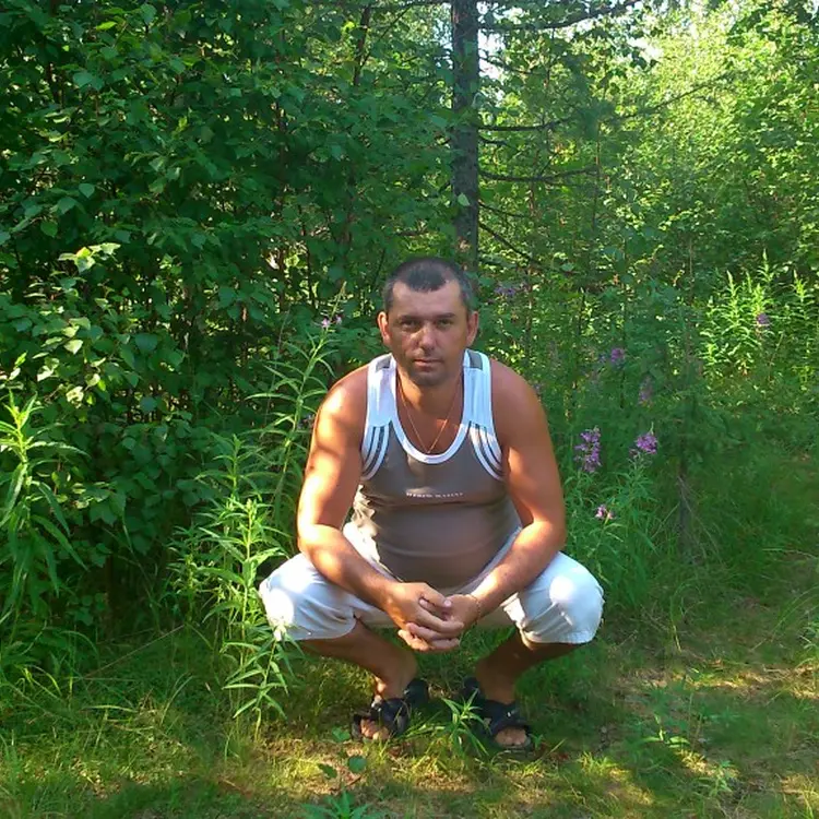 Я Дмитрий, 50, знакомлюсь для дружбы в Уренгое