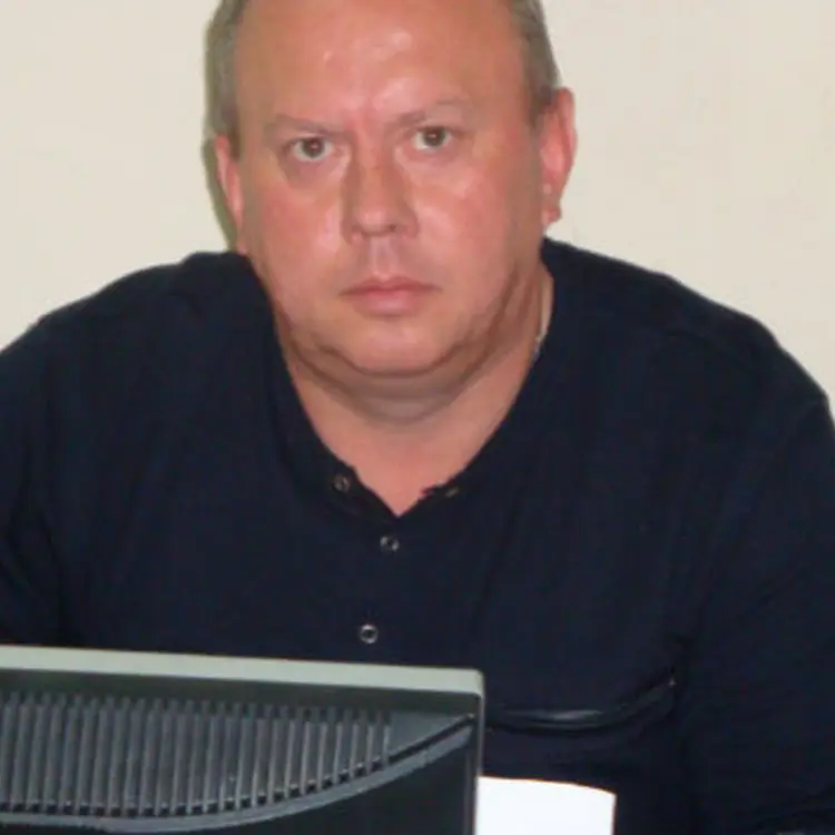 Сергей из Новочеркасска, ищу на сайте секс на одну ночь