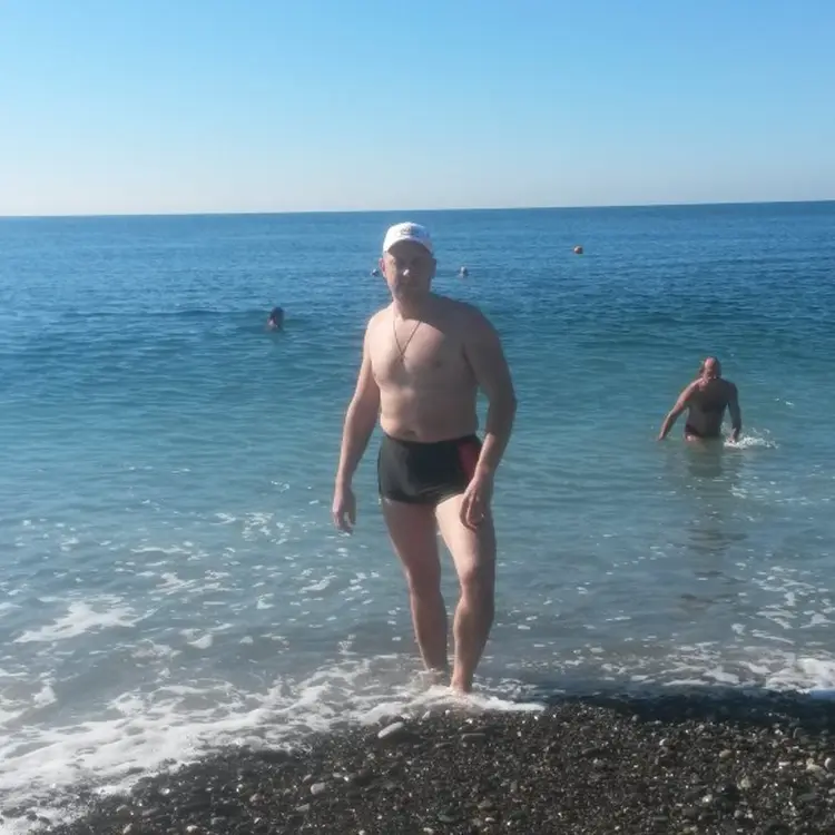 Я Сергей, 45, из Рославля, ищу знакомство для регулярного секса
