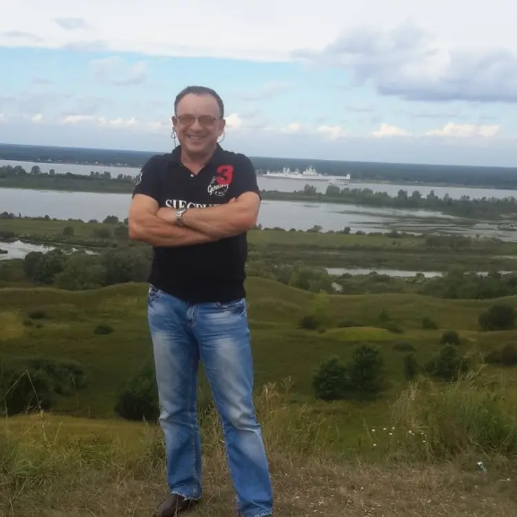 Я Alex, 60, из Дзержинска, ищу знакомство для общения