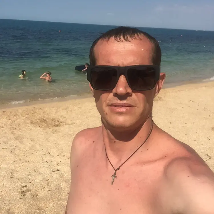 Я Mik, 38, знакомлюсь для приятного времяпровождения в Феодосии