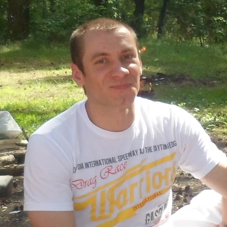 Я Сергей, 43, знакомлюсь для регулярного секса в Свислочи