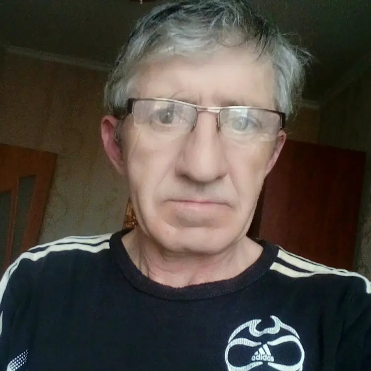 Саша из Житковичей, мне 62, познакомлюсь для виртуального секса