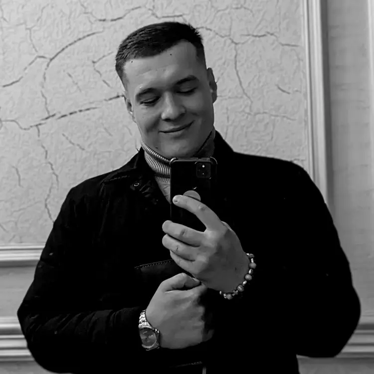 Я Валентин, 27, из Черновцов, ищу знакомство для регулярного секса