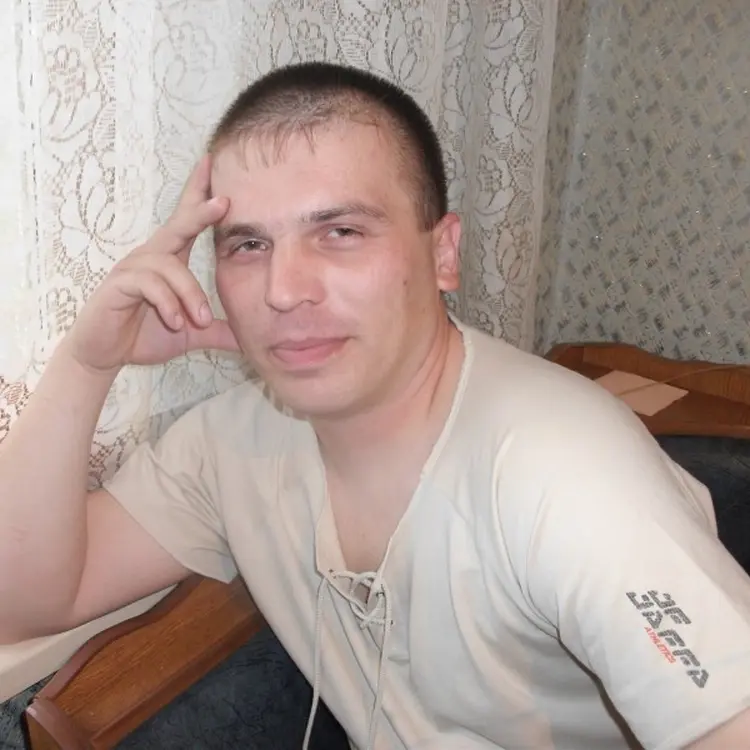 Я Andrey, 43, знакомлюсь для секса на одну ночь в Нягани