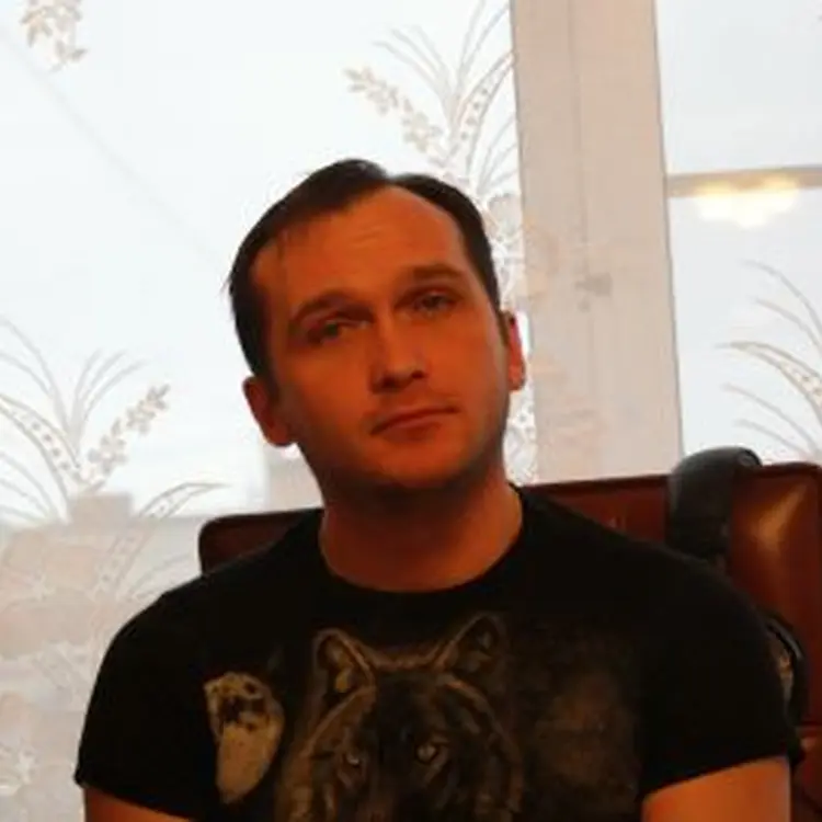 Я Дмитрий, 45, из Климовска, ищу знакомство для регулярного секса