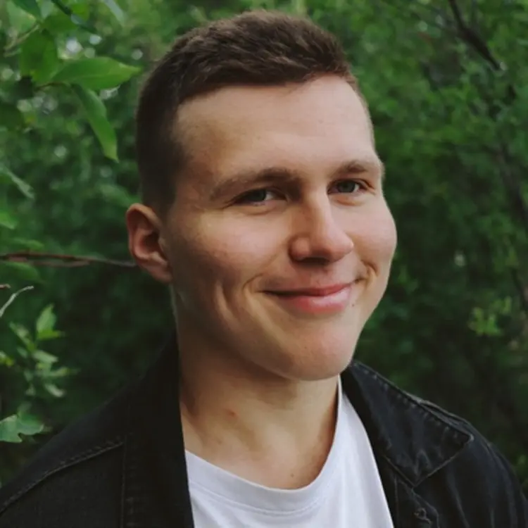 Я Алексей, 21, из Архангельска, ищу знакомство для регулярного секса