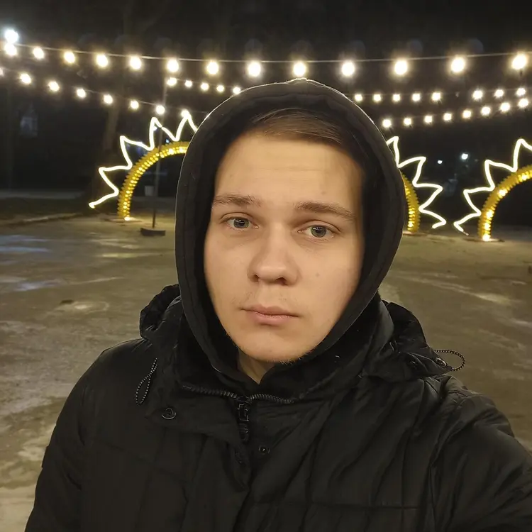 Я Даниил, 19, знакомлюсь для регулярного секса в Таганроге