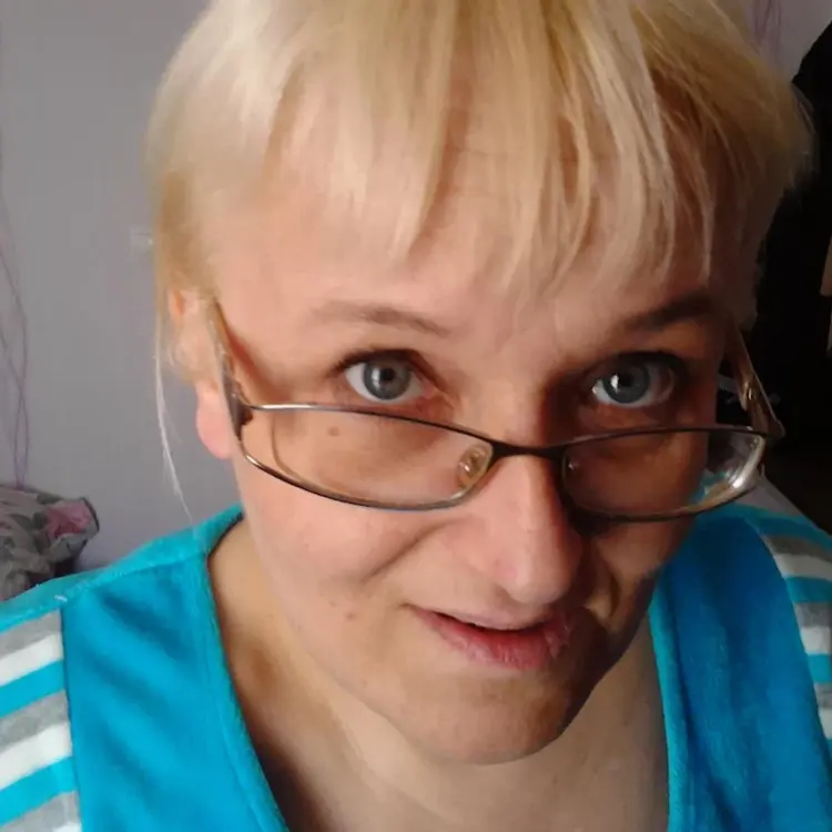 Я Елена, 49, из Каменска-Уральского, ищу знакомство для секса на одну ночь
