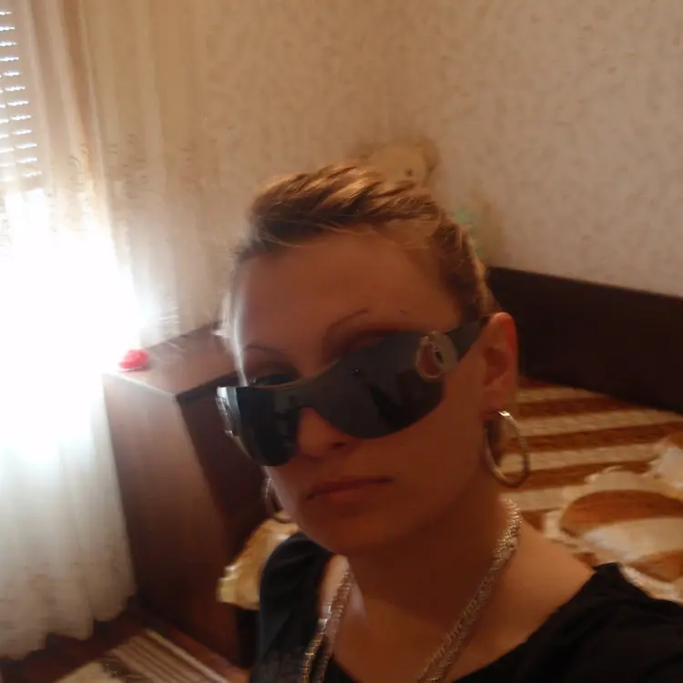 Я Кристина, 21, знакомлюсь для виртуального секса в Сретенске
