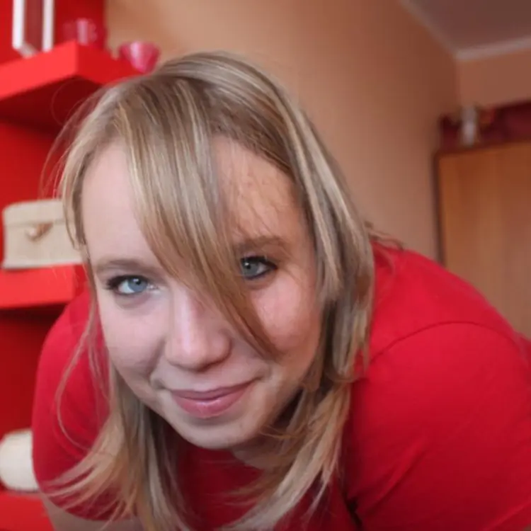 Екатерина из Зеленограда, мне 25, познакомлюсь для виртуального секса