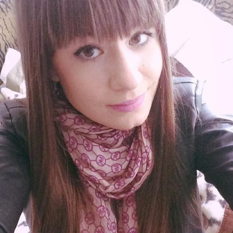 Я Анна, 24, из Краснодара, ищу знакомство для постоянных отношений