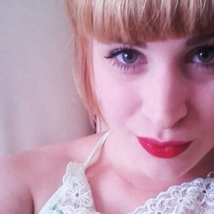 Я Ксения, 22, из Иркутска, ищу знакомство для секса на одну ночь