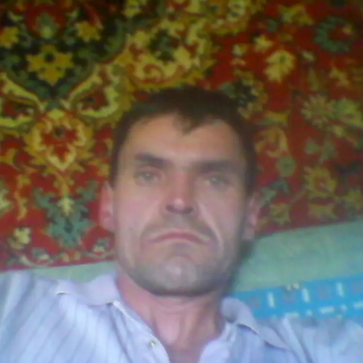 Андрей из Саяногорска, ищу на сайте регулярный секс